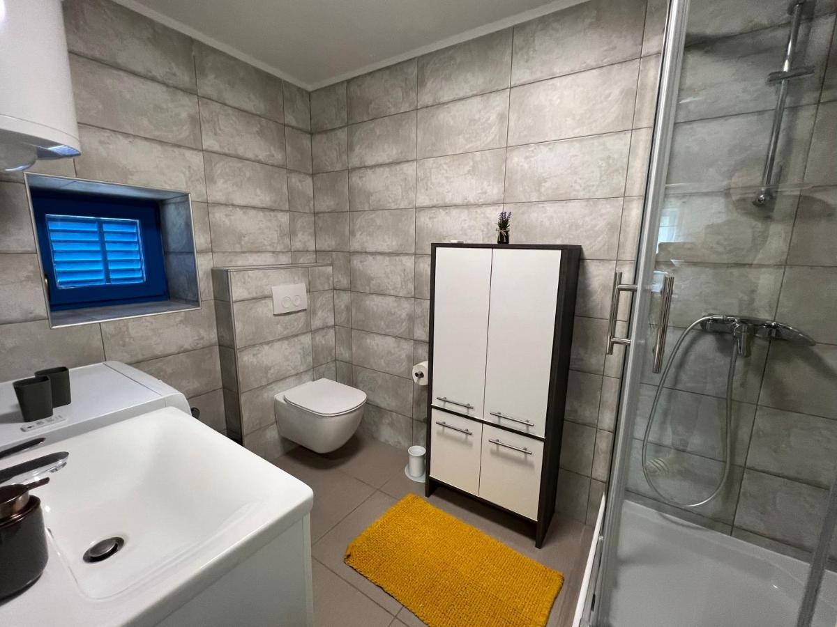 Doneto, Apartment In Private House 리예카 외부 사진
